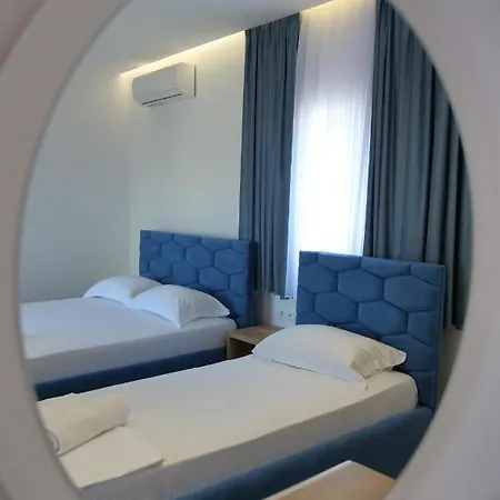 Hotel Summer Point
