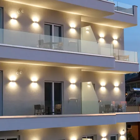 Summer Point 4* Ksamil