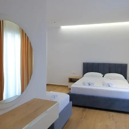 Summer Point كساميل