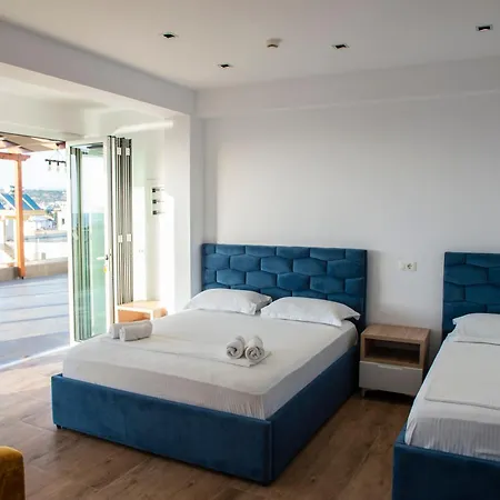 فندق Summer Point 4*